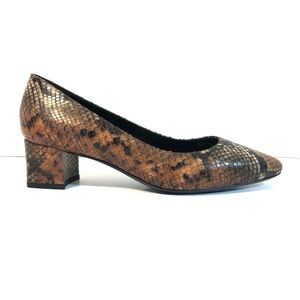 $395 Aquatalia Pasha Snake-Print Brown Leather Pumps 9.5